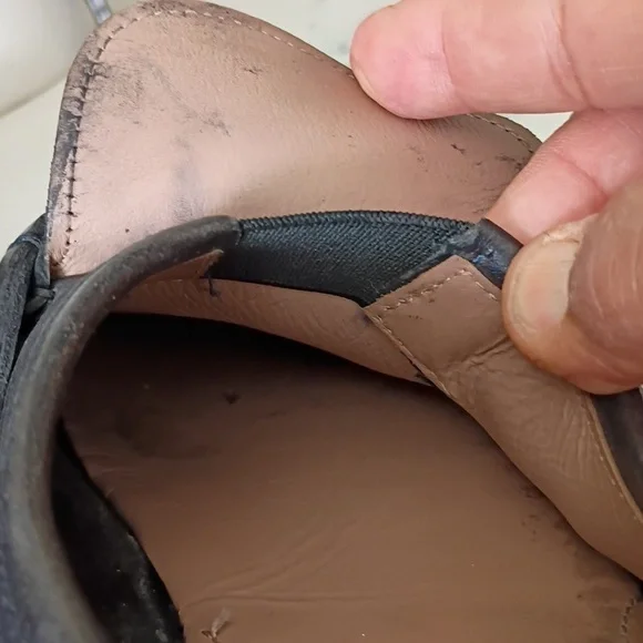 Salvatore Ferragamo Black Leather Slip-On Loafers - Picture 6 of 12